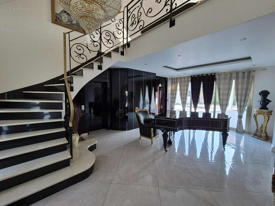 Photo 4 - Maison à BREVAL