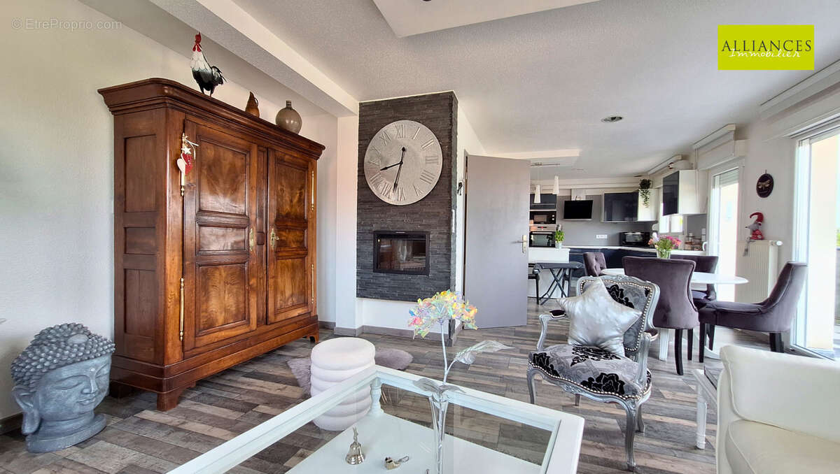 Appartement à BAVILLIERS