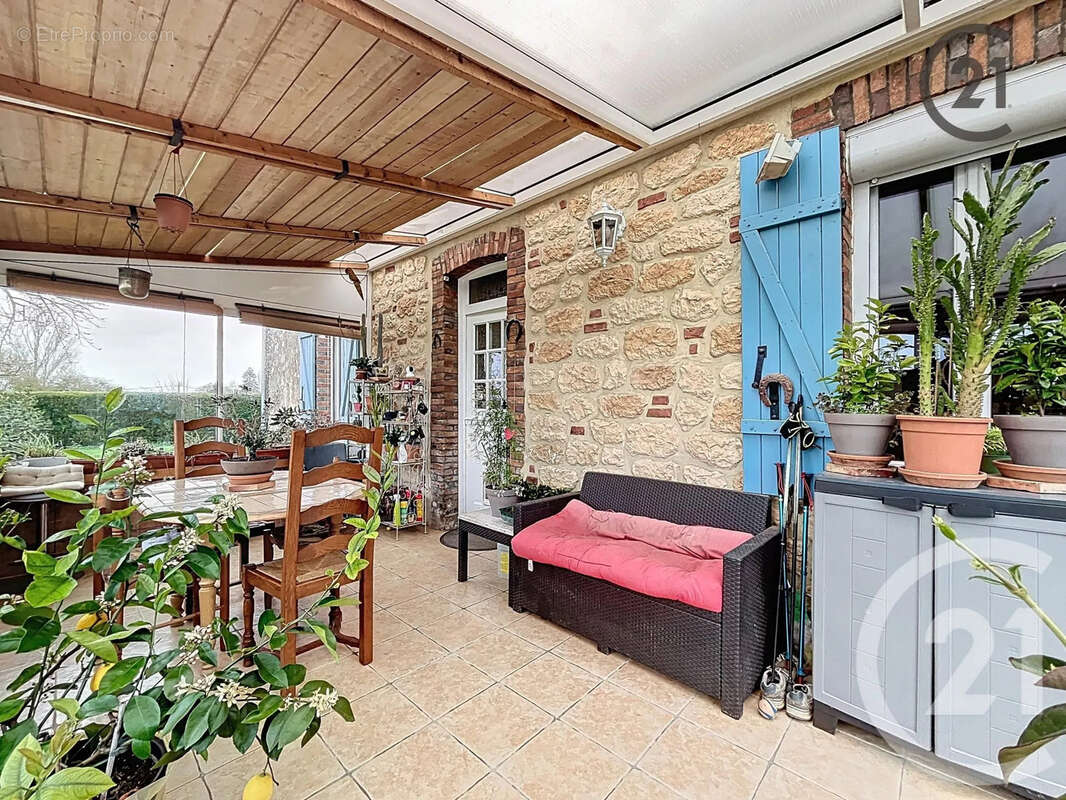 Maison à VILLEBOUGIS