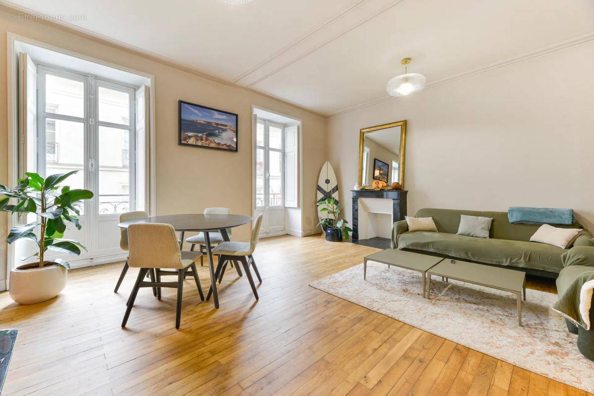 Appartement à NANTES