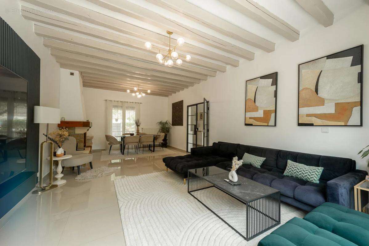 Maison de 7 pièces de 187 m² à Dammartin-en-Goële - photo 3
