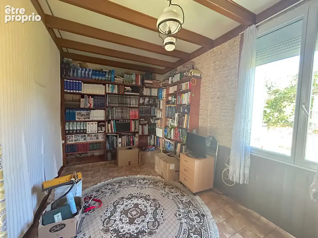Maison à rénover 5 pièces à Semussac - 232 000 - photo 11