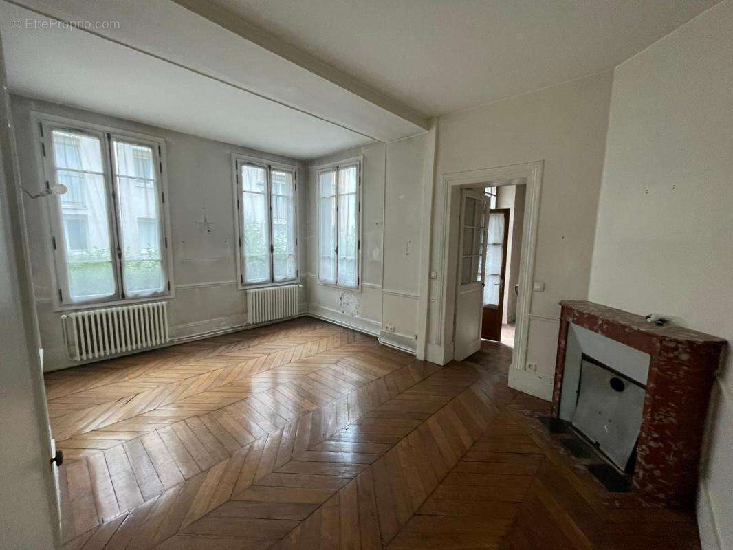 Appartement à ATHIS-MONS