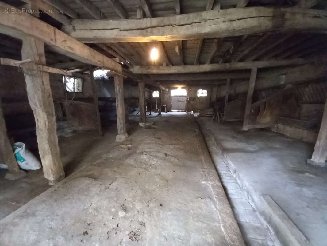 Maison à AUGNAX