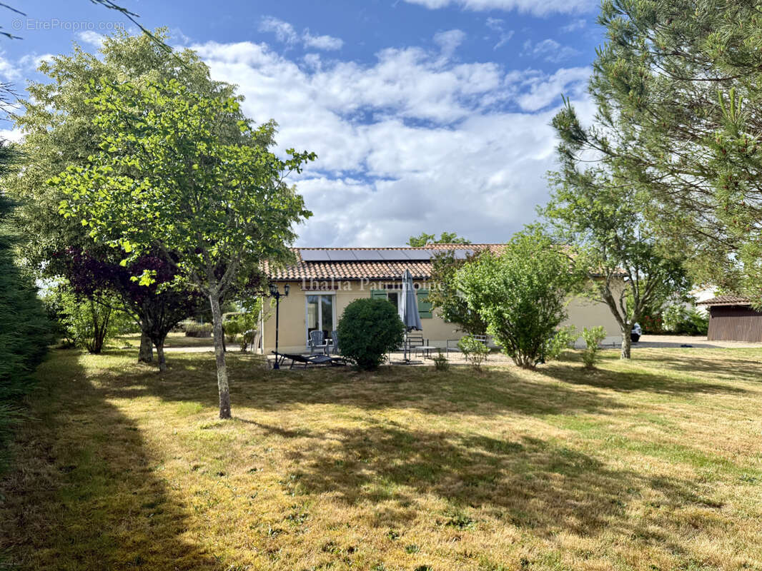 Maison à RIBERAC