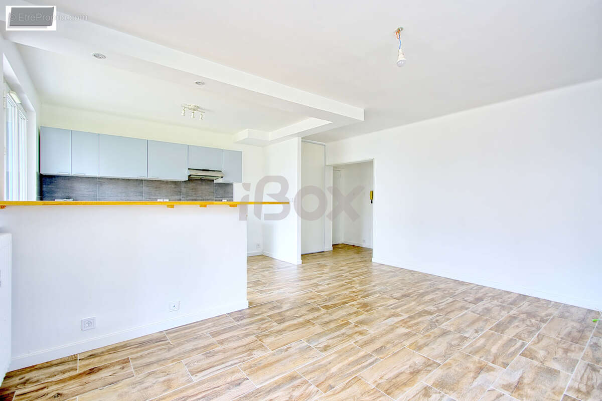 Appartement à LE PRADET