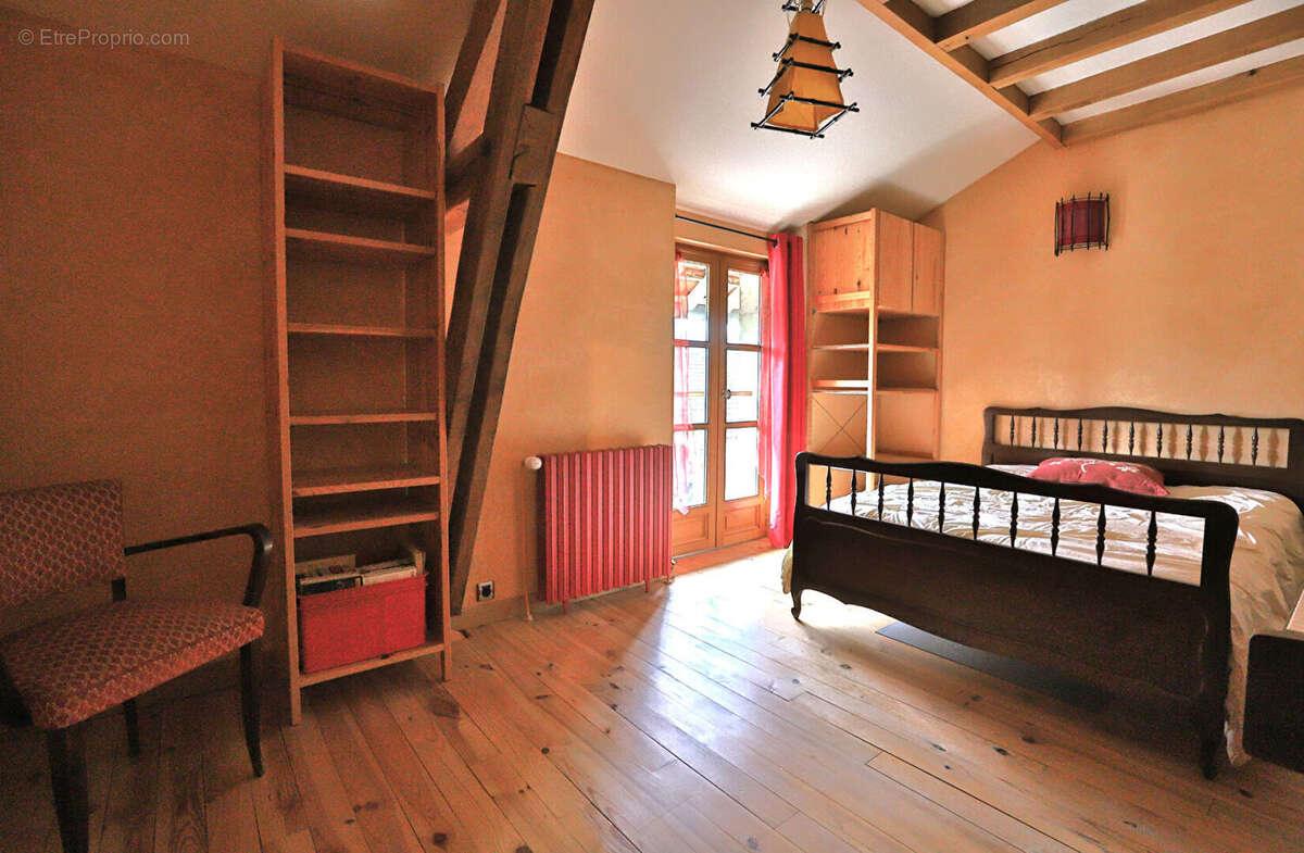 Maison à GARANCIERES