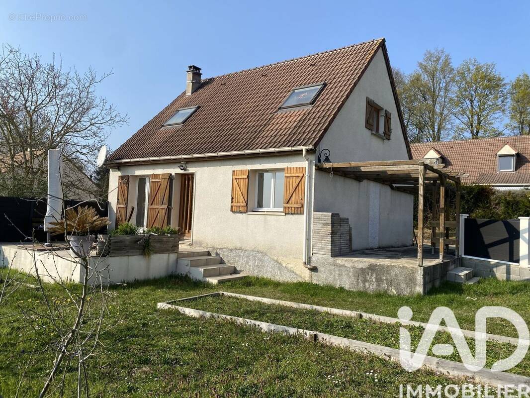 Photo 1 - Maison à VILLIERS-SAINT-FREDERIC