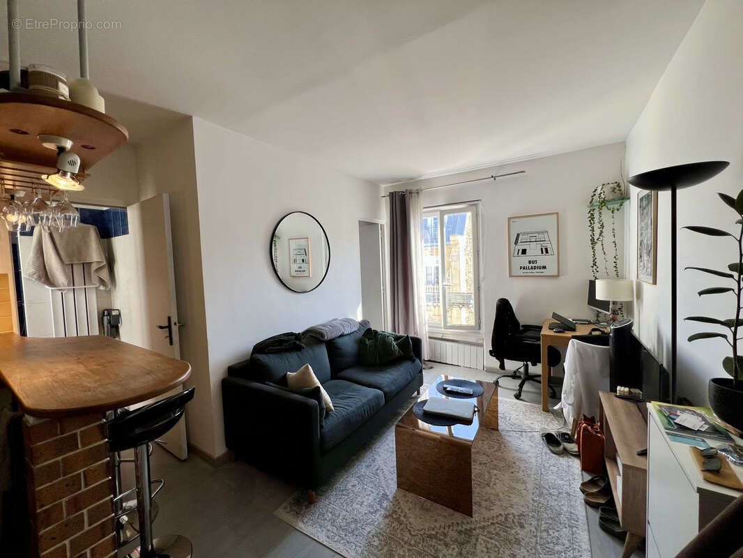 Appartement à PARIS-9E