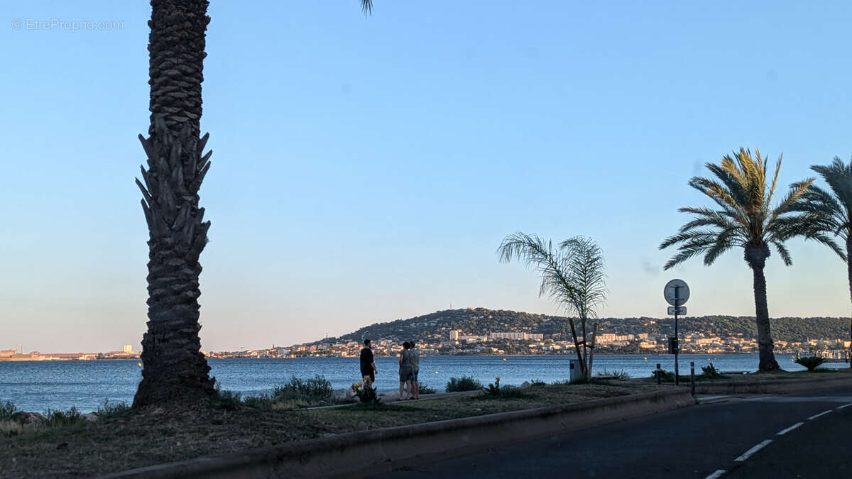 SÈTE (34) — Appartement Haussmannien XIX siècle de 254 m2 avec vue mer panoramique - photo 9