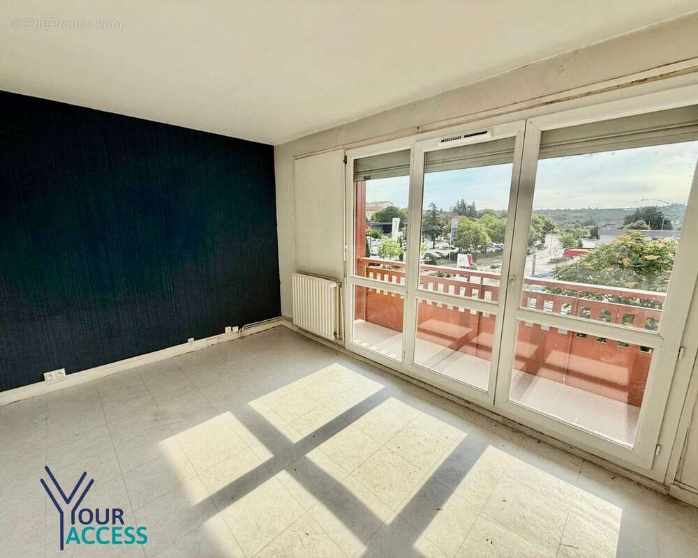 Appartement à GRIGNY