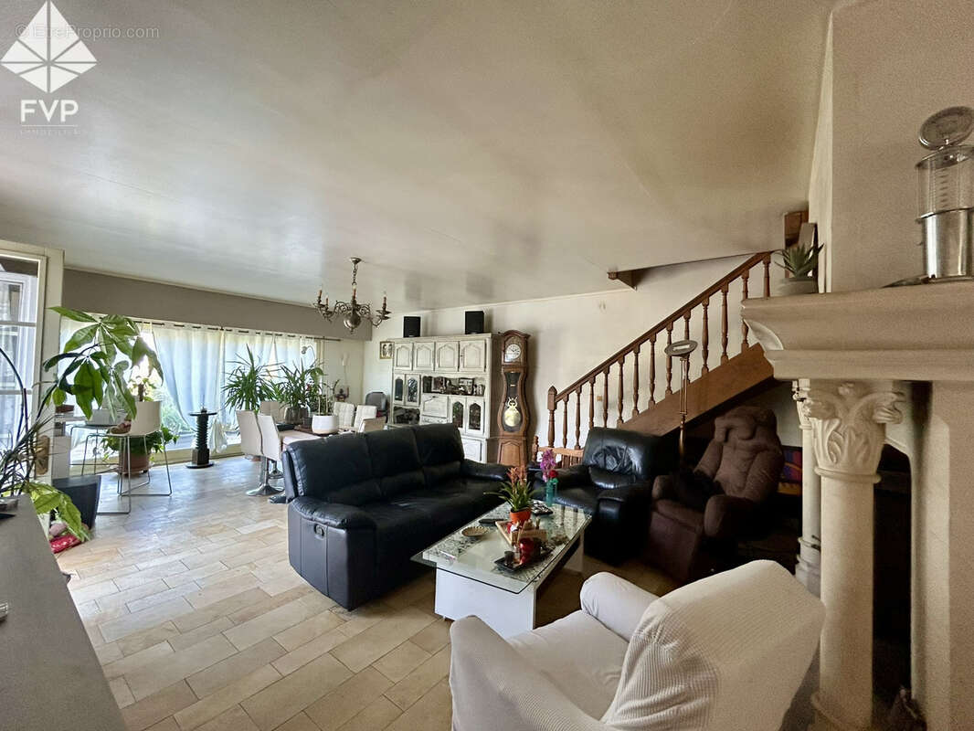 Maison à CANY-BARVILLE