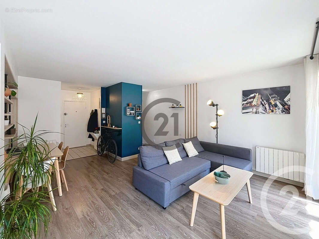 Appartement à BRIE-COMTE-ROBERT