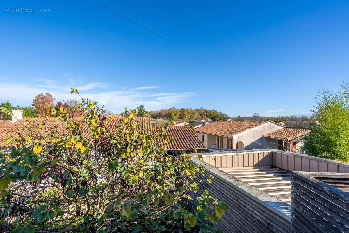 Appartement à LE TAILLAN-MEDOC