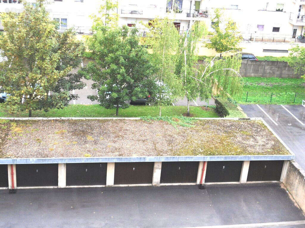 Appartement  4 pièces 77 m² avec loggia cave et garage à vendre à METZ SABLON - photo 10