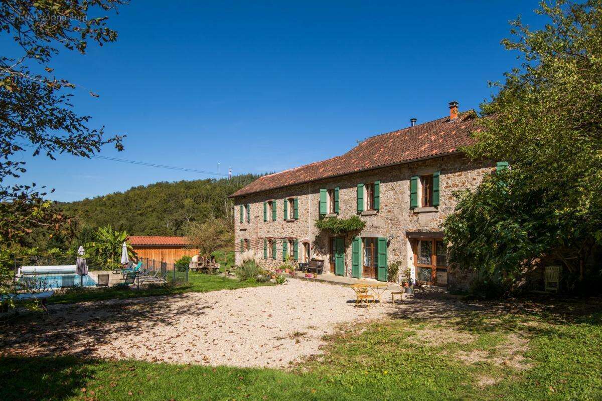 Maison à AUBIN