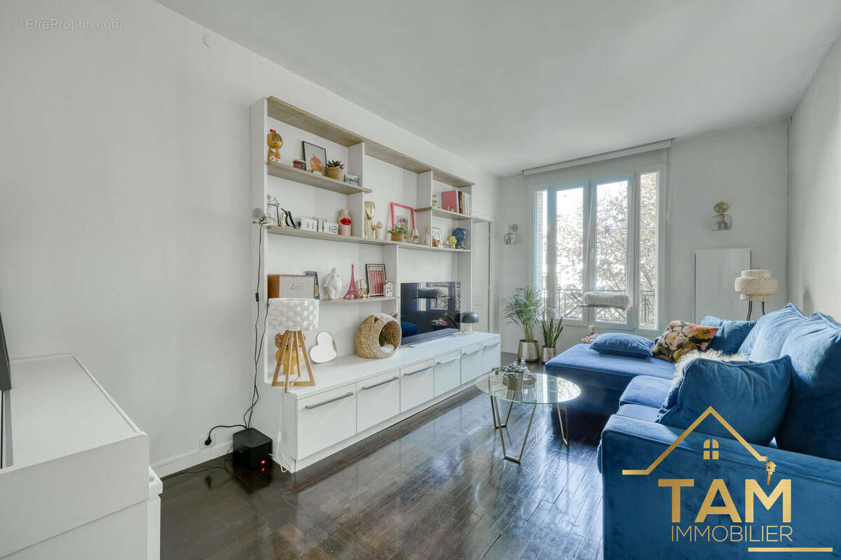Appartement à SURESNES