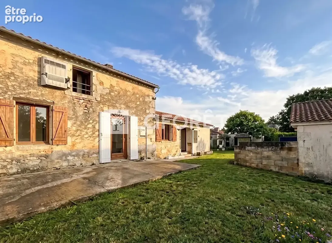 Maison à TEUILLAC