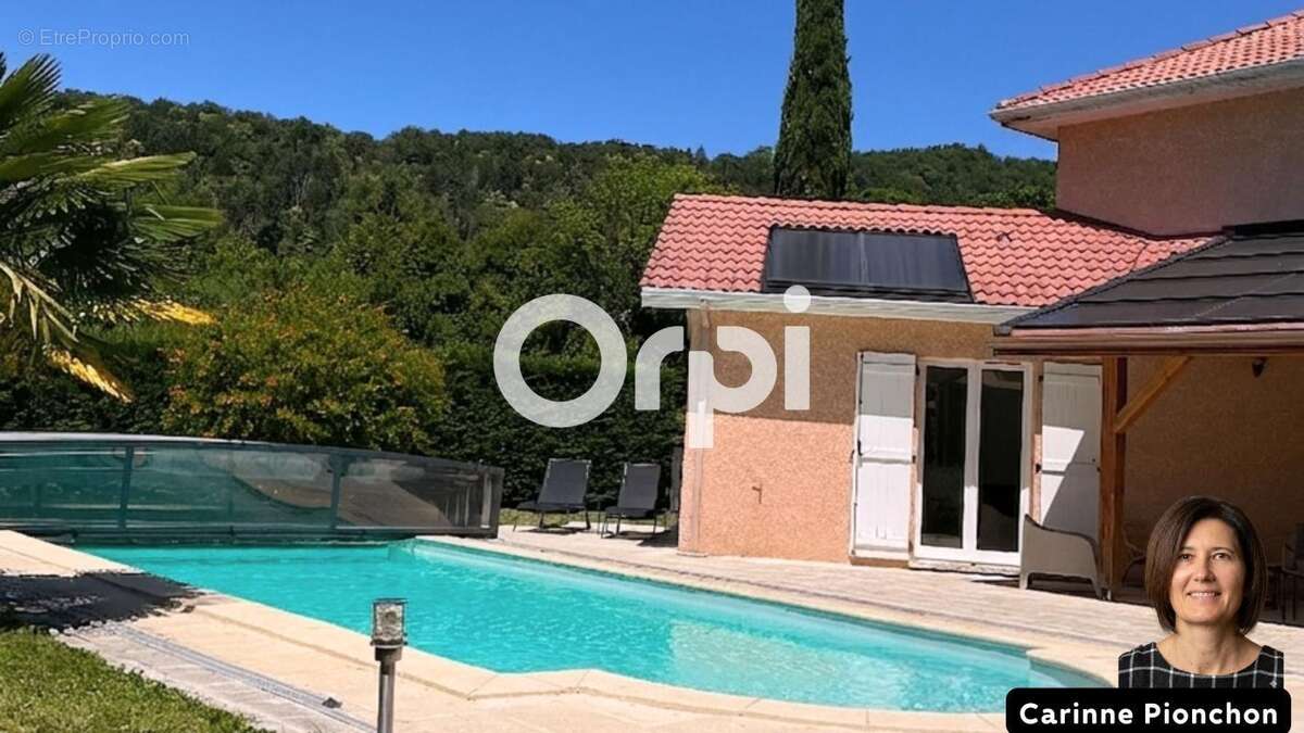 Maison entièrement rénovée avec piscine - photo 2