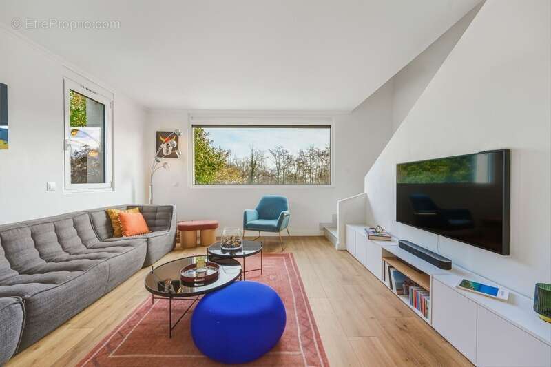 Maison à DIVONNE-LES-BAINS