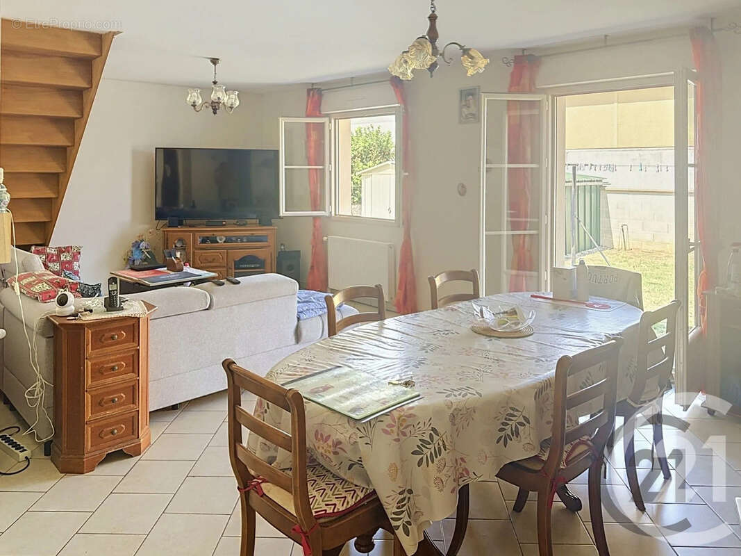 Maison 119 m² à Appoigny  - photo 3