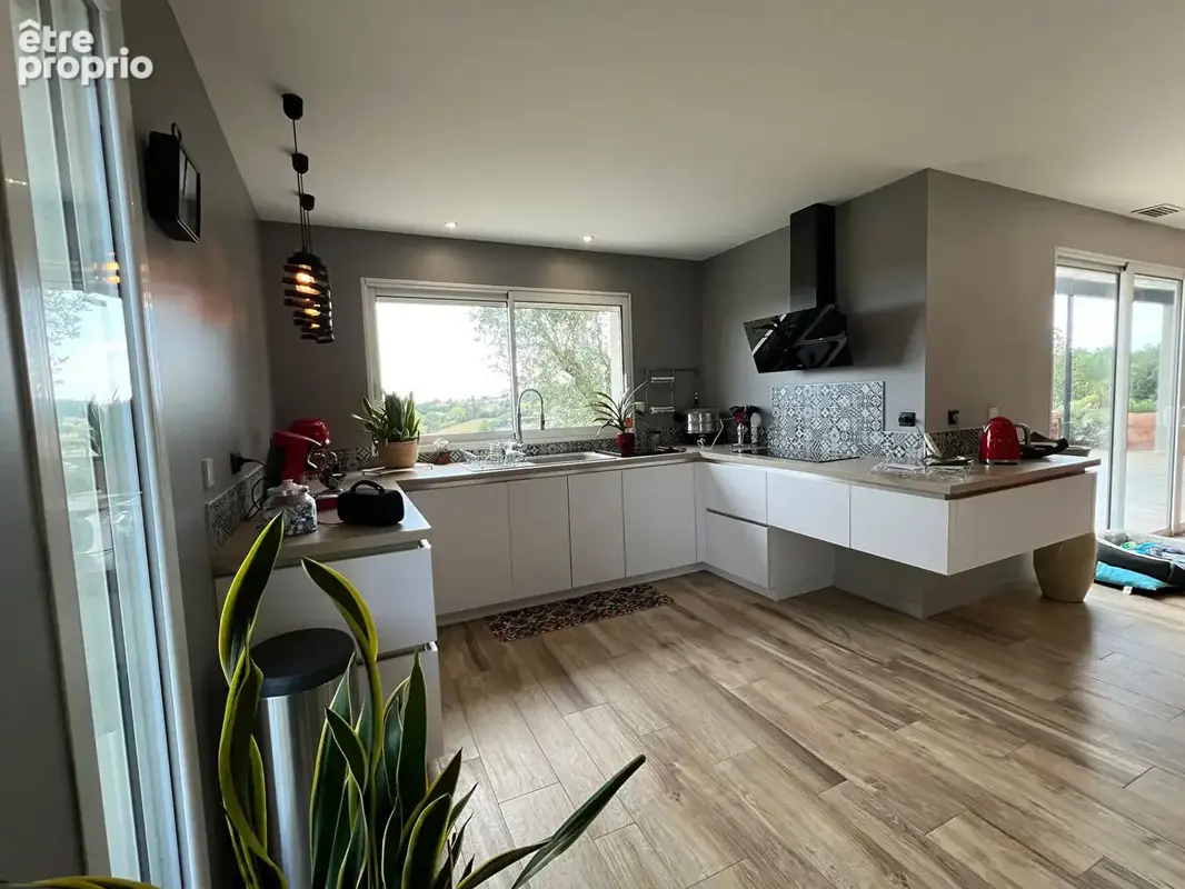 Maison contemporaine à 5 min du centre ville de Caussade - Prestations de qualité et vue dégagée - photo 5