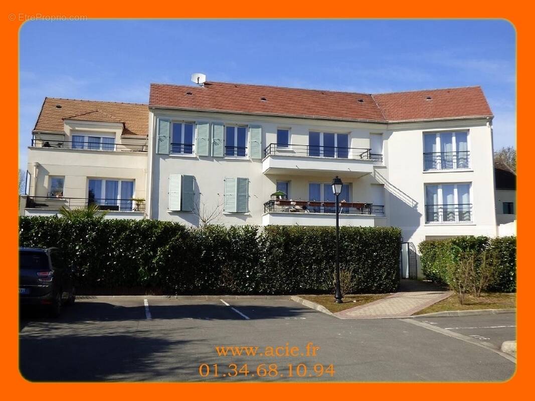 Appartement à LOUVRES