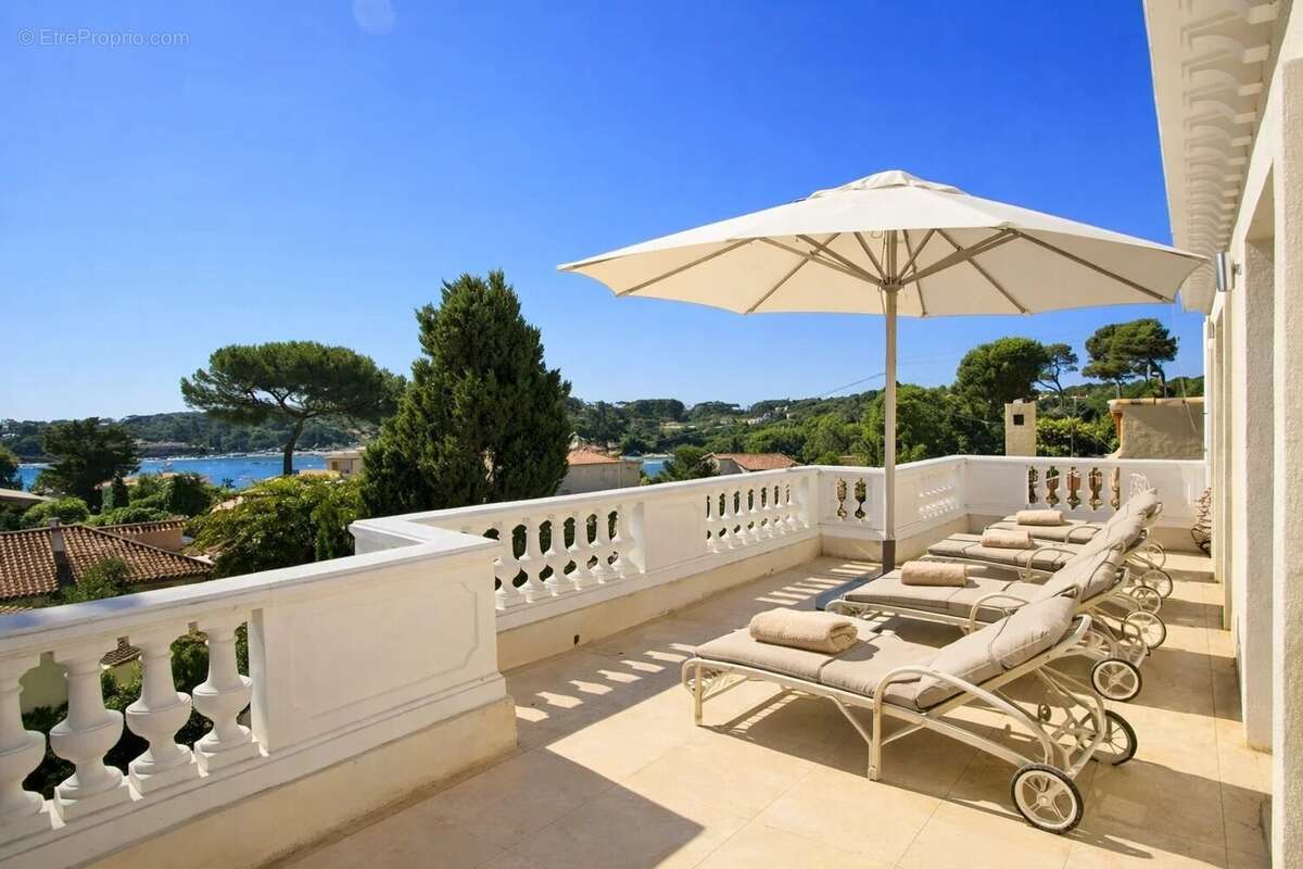 Maison à ANTIBES