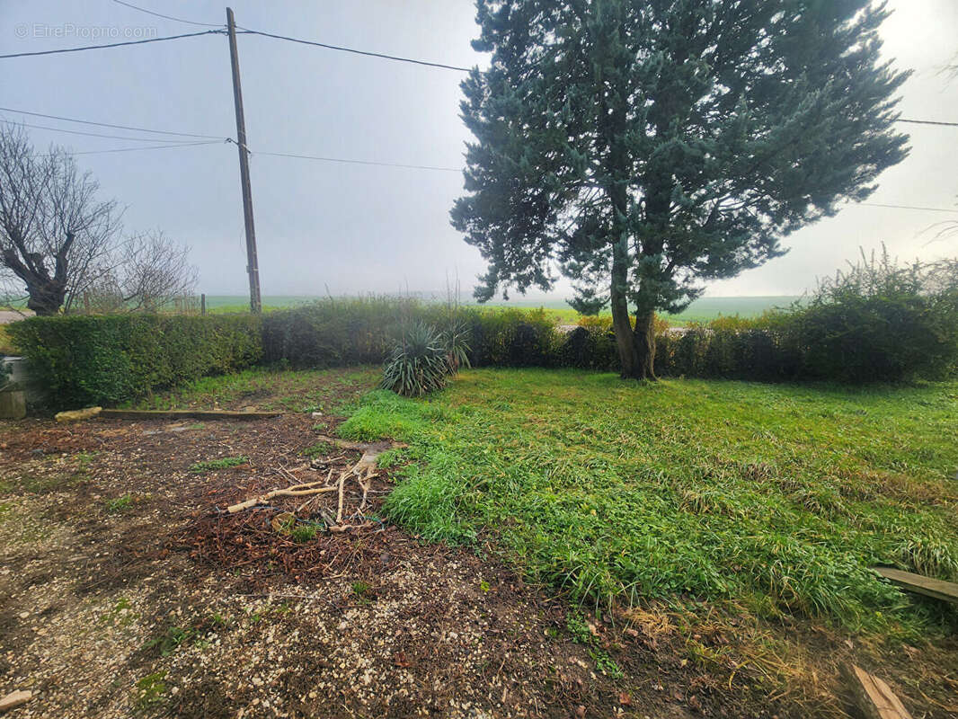 Maison à SAINT-MAURICE-EN-RIVIERE