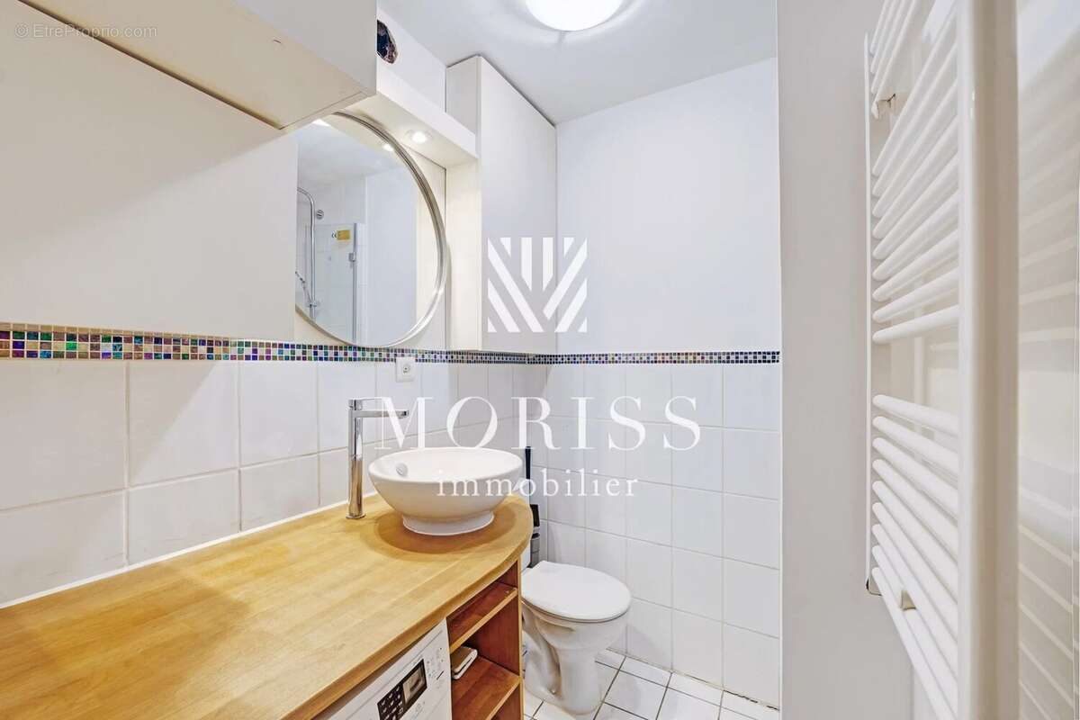 Appartement à PARIS-16E