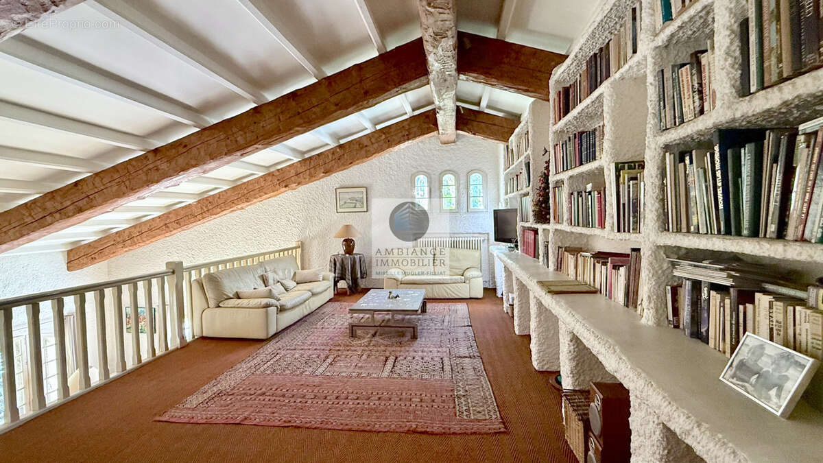 Maison en campagne dans un cadre verdoyant - photo 13