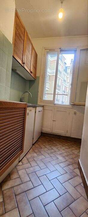 Appartement à PARIS-19E