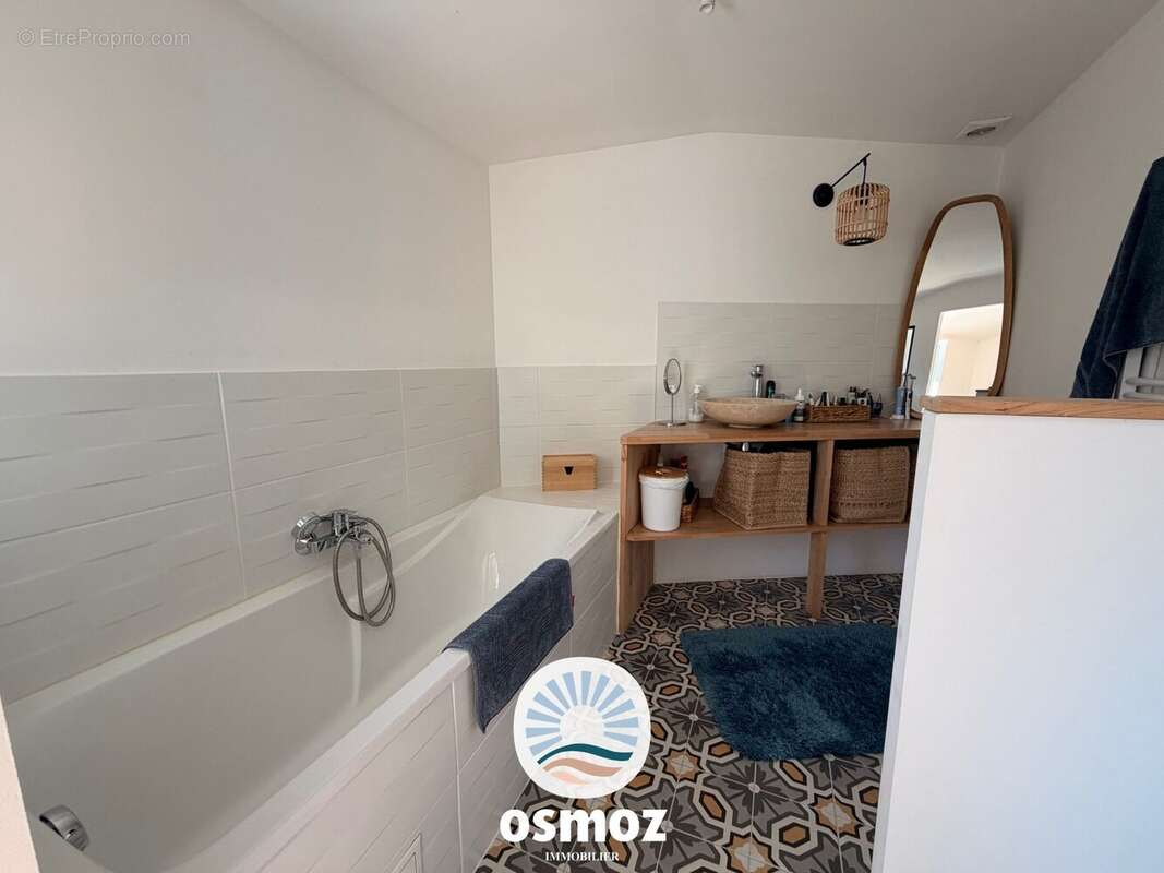 Maison à NIEUL-SUR-MER