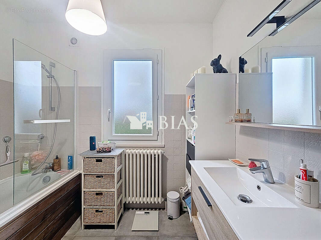 Maison à LE NEUBOURG