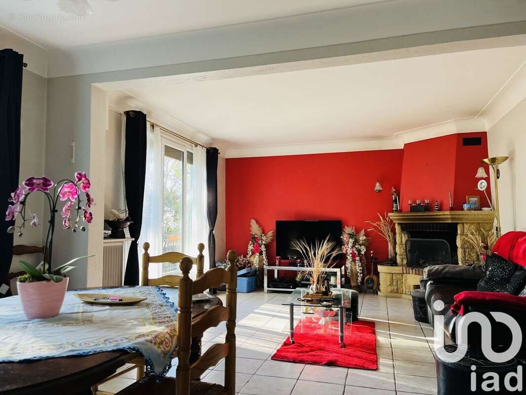 Photo 6 - Maison à FEUCHEROLLES