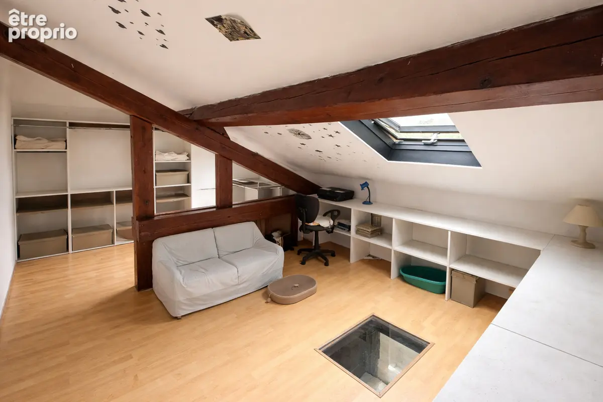 Maison familiale avec véranda, piscine et dépendances / Saint-Yorre - photo 8