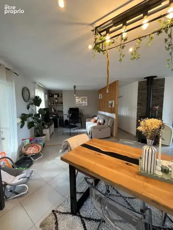 Maison à BIRAS