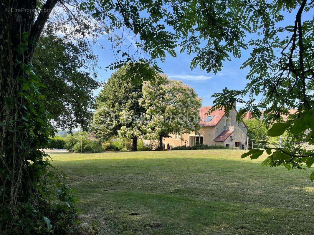 Magnifique Corps de Ferme de 188 m² à Chaulgnes - photo 29