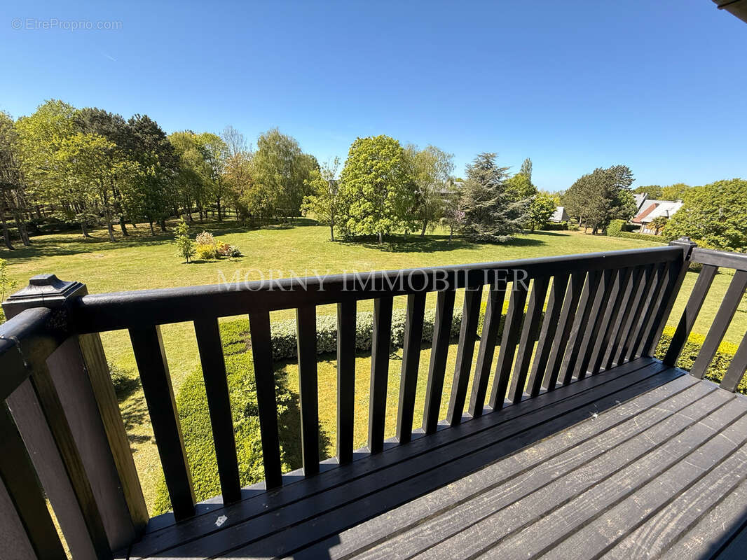 Appartement à TOURGEVILLE