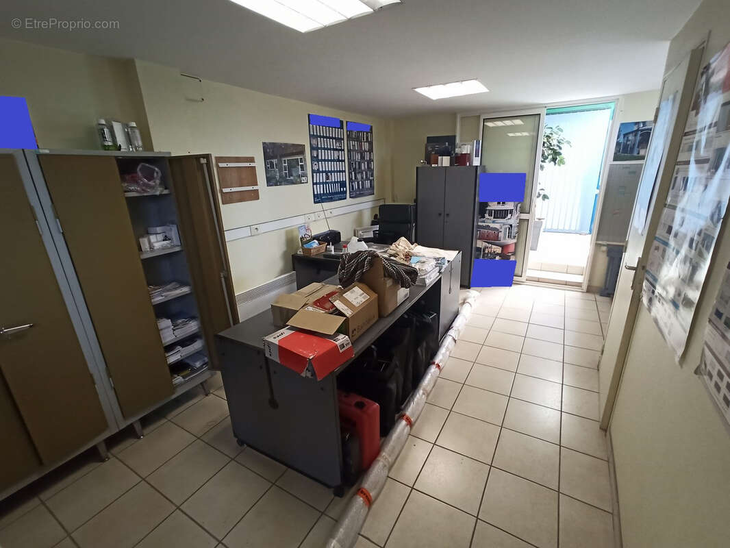 Commerce à AIXE-SUR-VIENNE