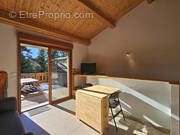 Appartement à CAILLE