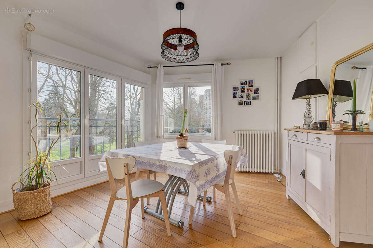 Appartement à VANVES