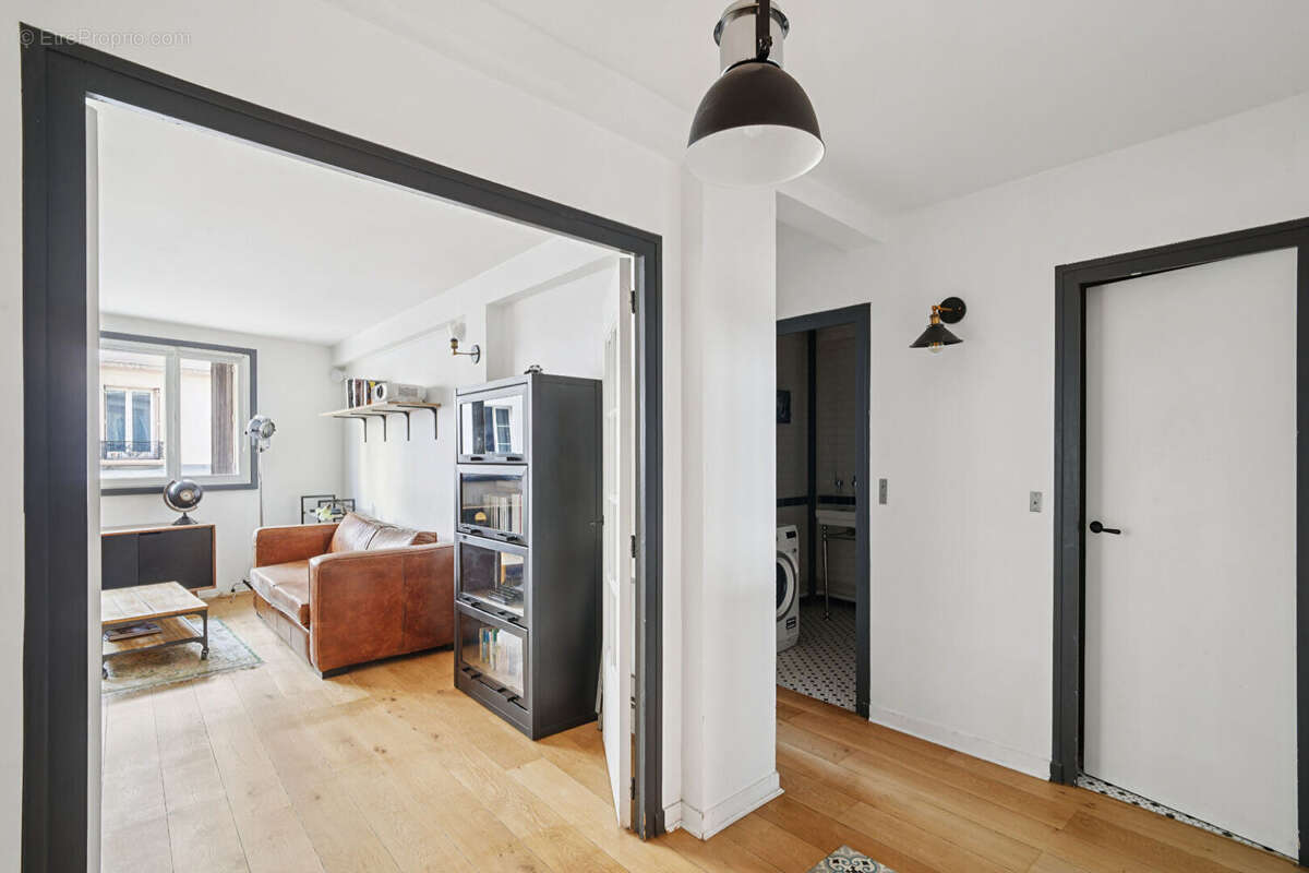 Appartement à PARIS-20E