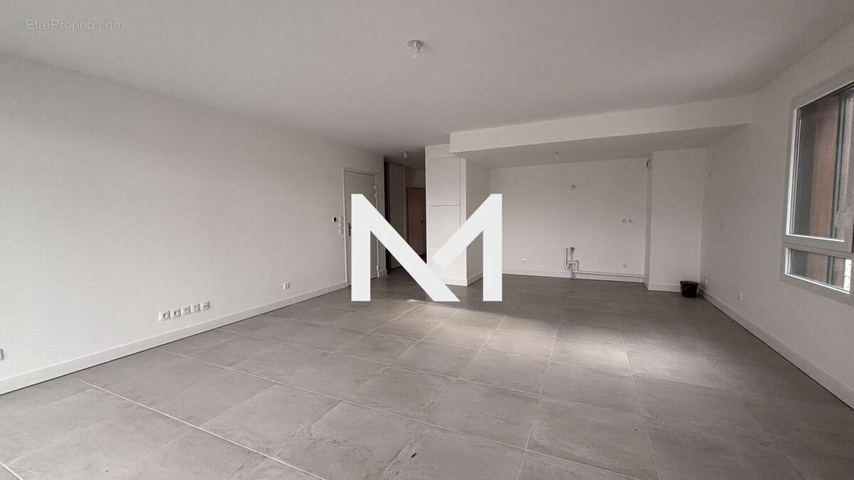 Appartement à MEYLAN