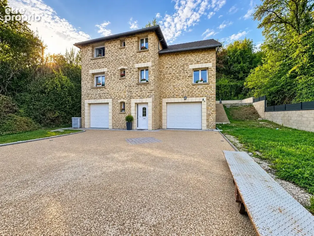 Maison 6 pièces 159 m² à vendre à Aiglemont (08090) - photo 1