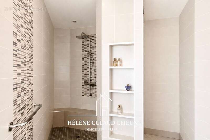 Maison familiale avec vue dégagée sur la nature - 184 m² - vannes - photo 14