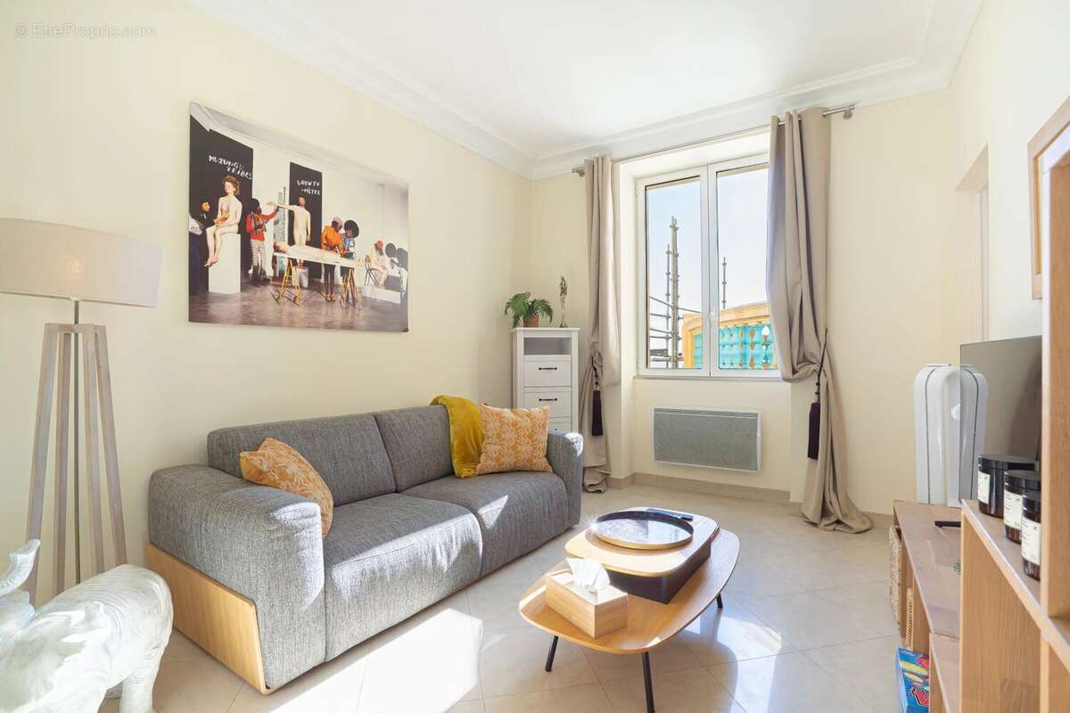 Appartement à BEAUSOLEIL