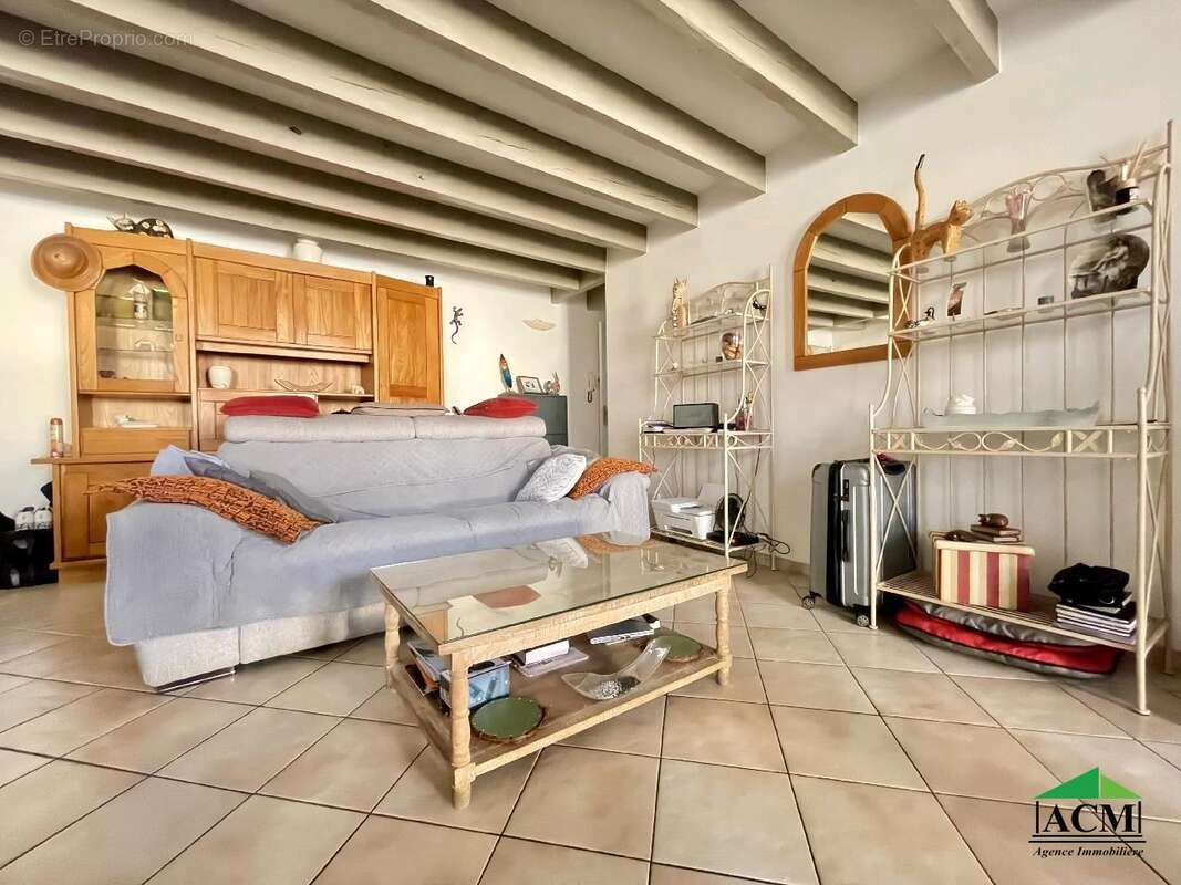 Appartement à MERY-SUR-OISE