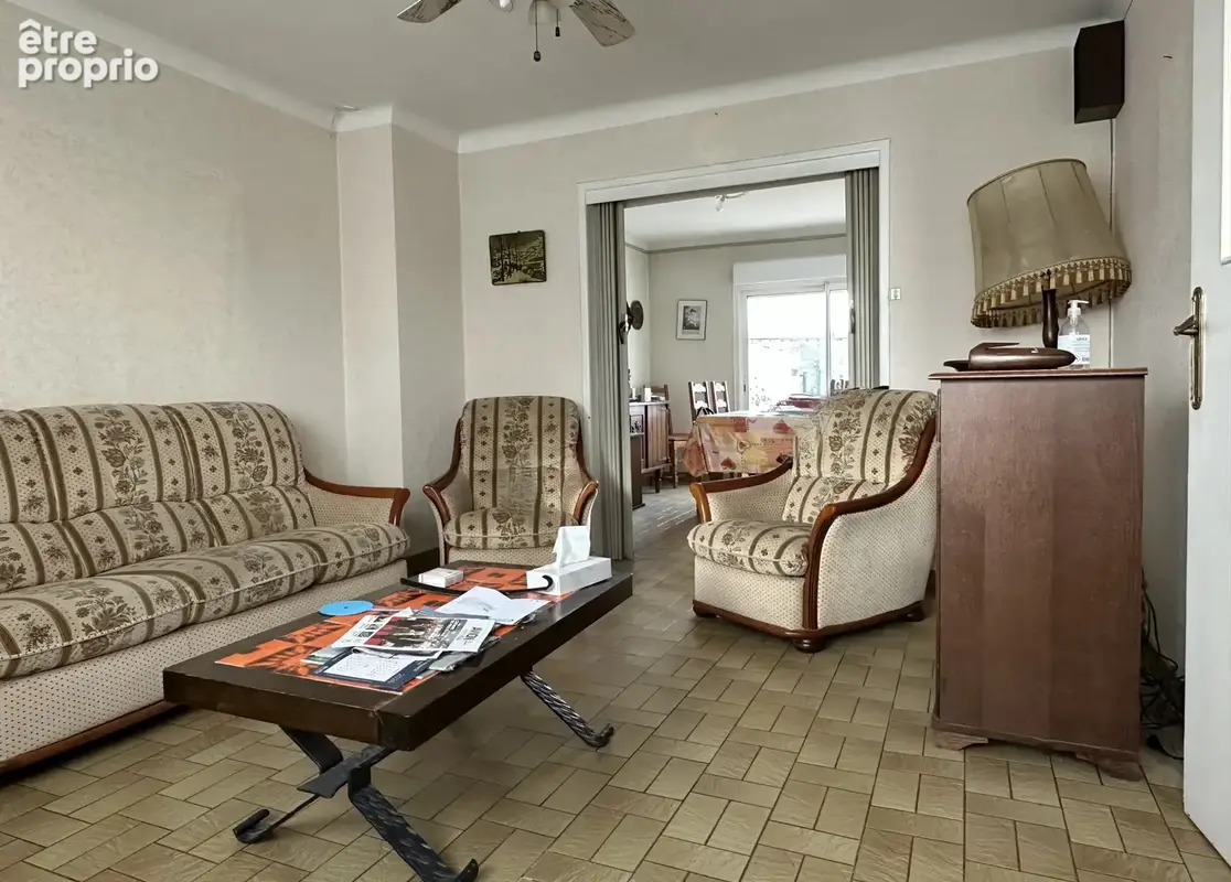AVION-maison de ville-3 chambres-jardin-cave - photo 2