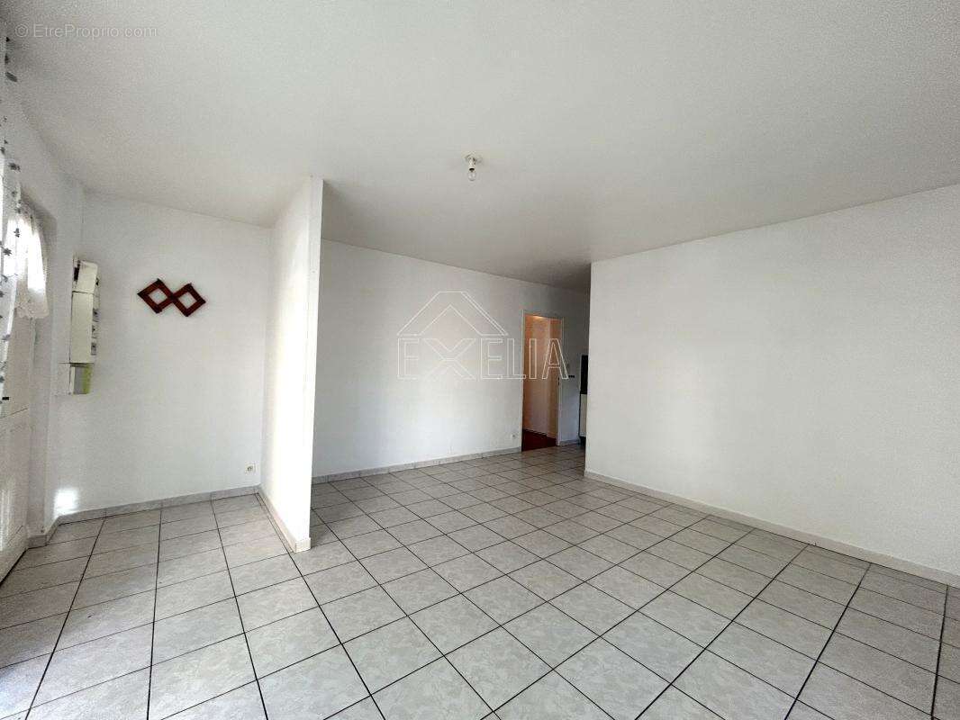 Appartement à BONNIERES-SUR-SEINE